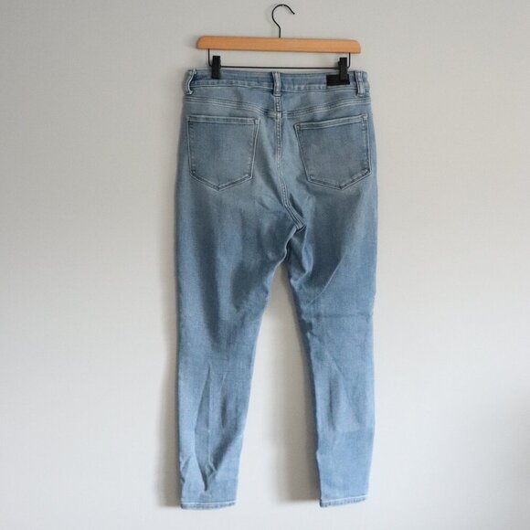 Denver Hayes Women's Blue Sz 10 Light Wash High Rise Denim Stretch Skinny Jeans - Picture 2 of 13